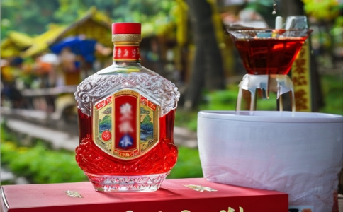 萬州進口紅酒批發市場 消費者喜歡混釀進口葡萄酒